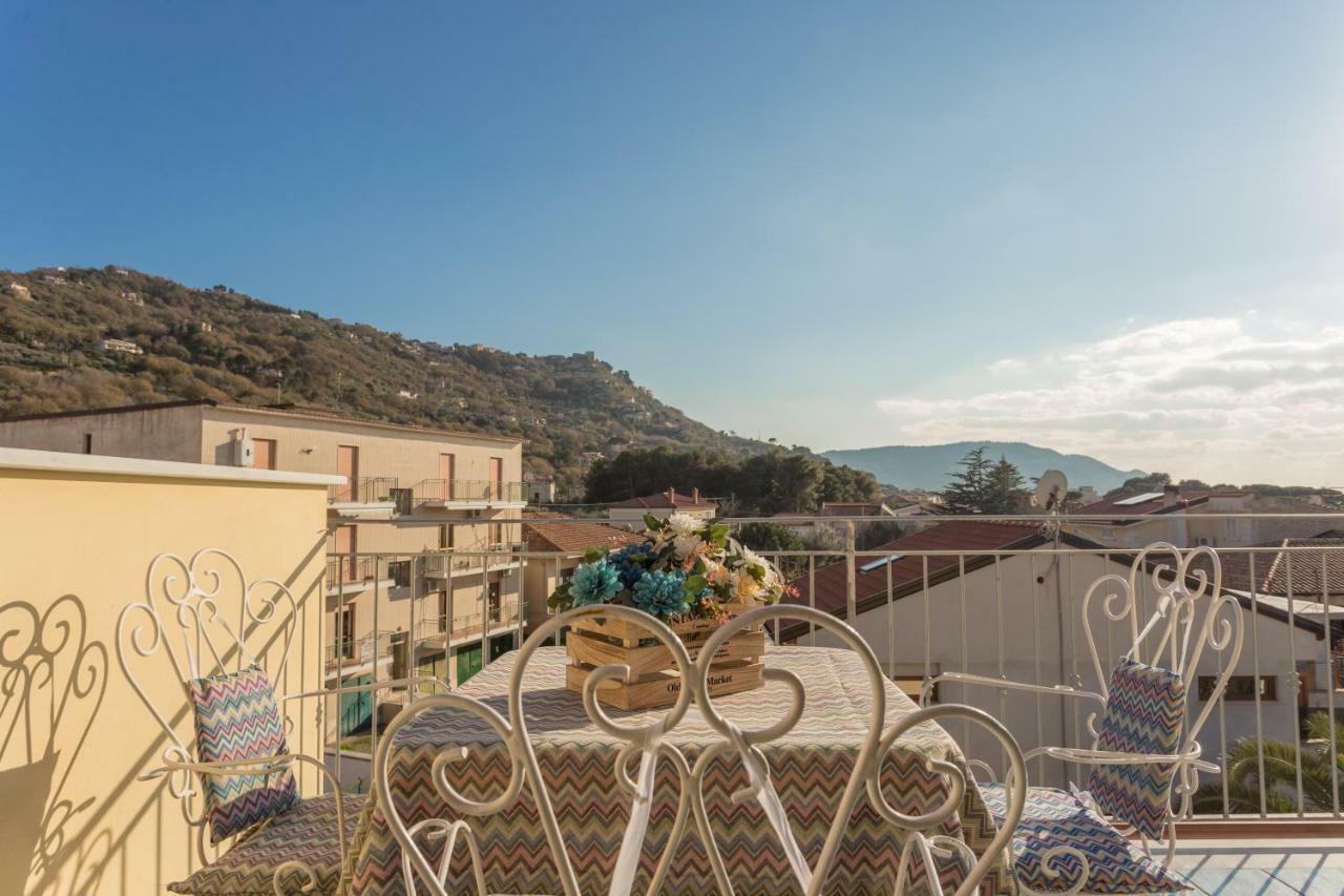 La Casetta In Villa سانتا ماريا دي كاستيلاباتي المظهر الخارجي الصورة