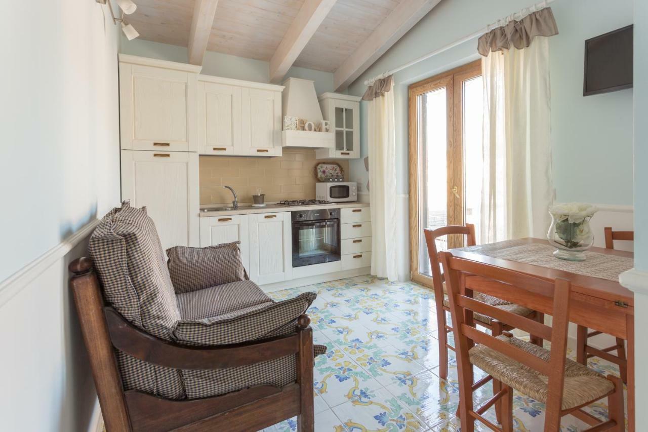 La Casetta In Villa سانتا ماريا دي كاستيلاباتي المظهر الخارجي الصورة